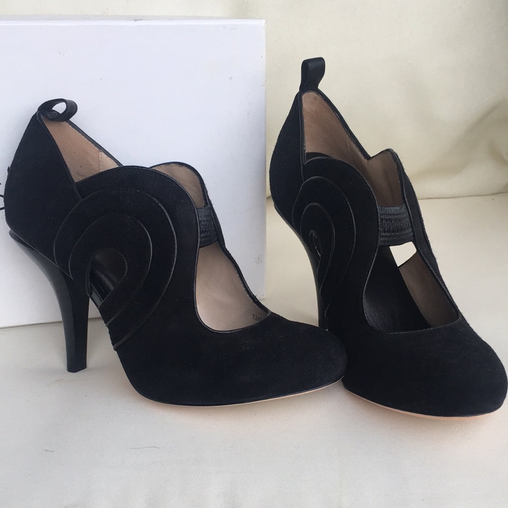 Suede Heels - Picture 4 of 7